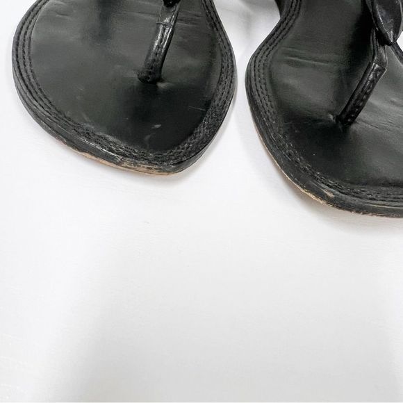 Vera Wang Lavender Leather Sandals 8.5 Black Rhinestone - Picture 3 of 9